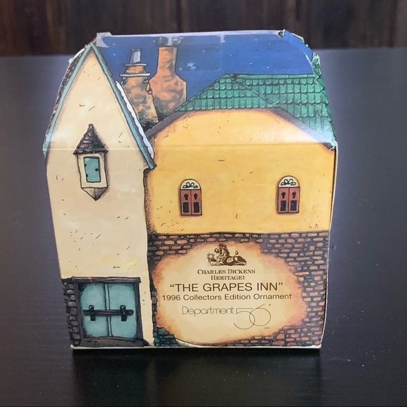 Department 56 Dickens Heritage The Grapes Inn 1996 Collector’s Edition Ornament - Picture 15 of 16